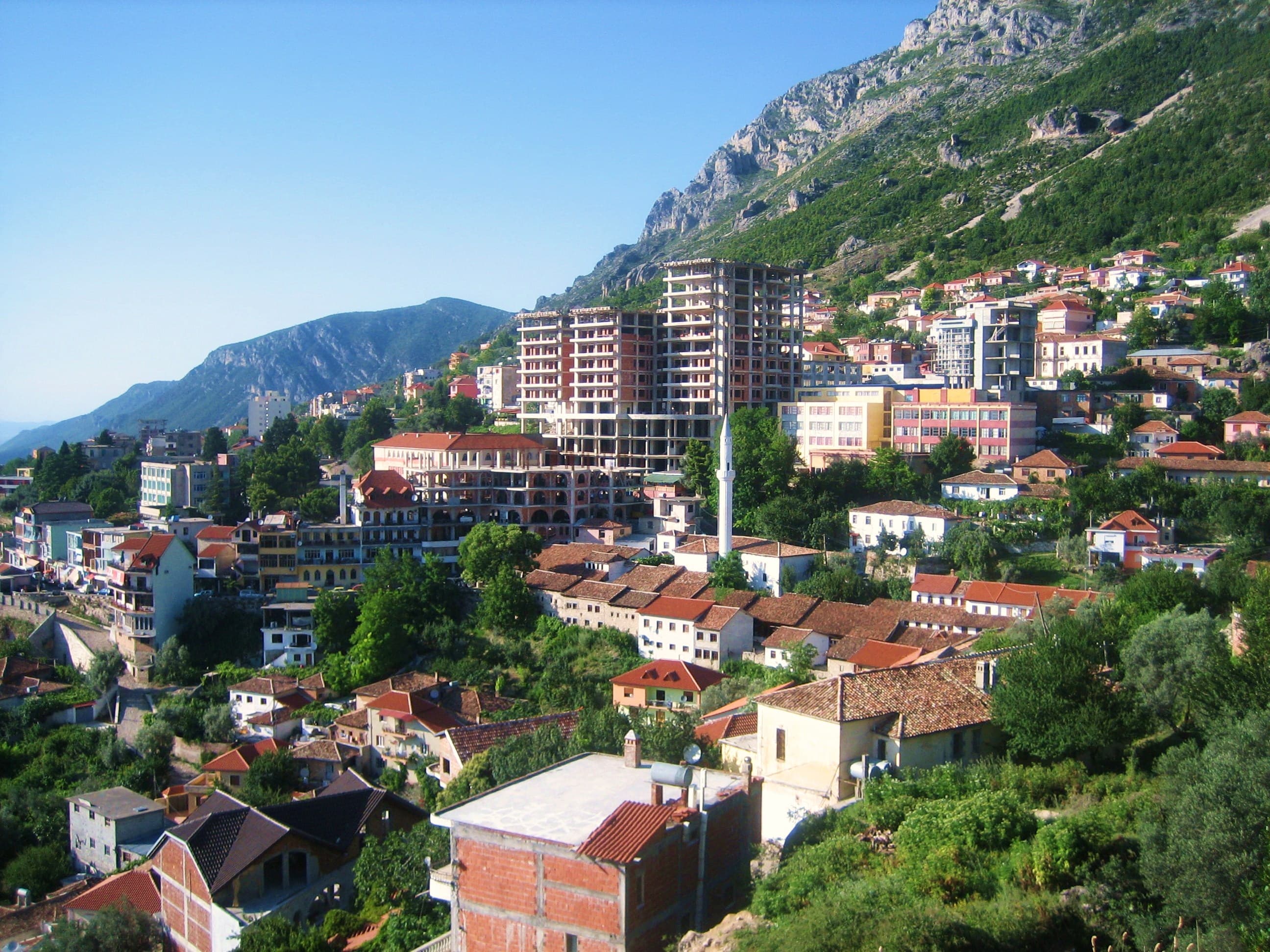 Panoramë nga Kështjella e Krujës